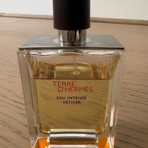 Terre d'Hermès Eau Intense Vétiver Perfume